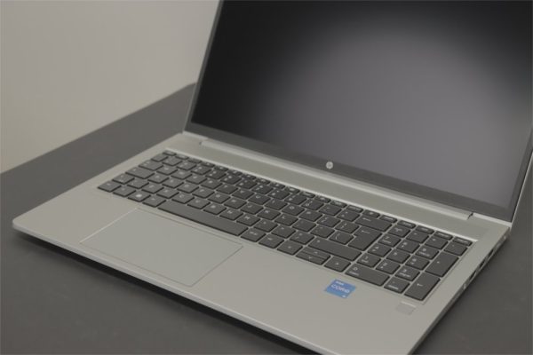 HP ProBook 450 G8 | 15.6'' IPS F-HD | Intel Core i5-1135G7 | 8GB | 512GB | W10 Professional | RESPRAYED - Afbeelding 11